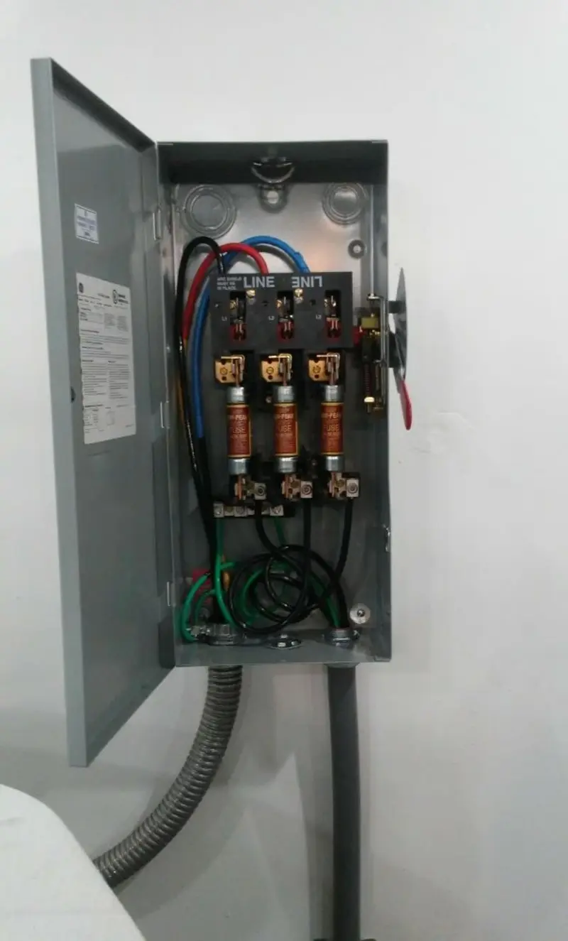Three-phase disconnect switch installed for Smoke Detector Installation in Grand Junction